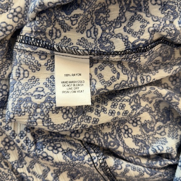 Lulu's Maxi Dress - Picture 6 of 8